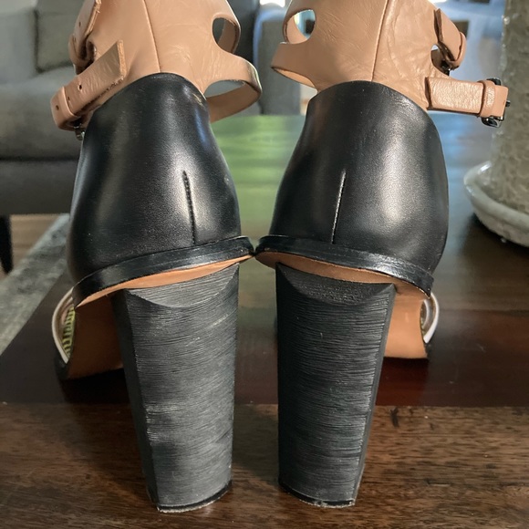 L.A.M.B Block Heels - Picture 4 of 4